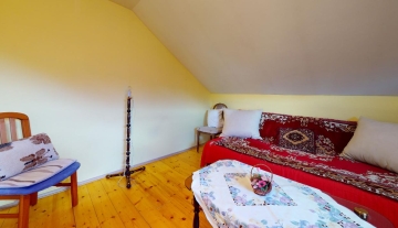 Rd-Surianky-Bedroom1.jpg
