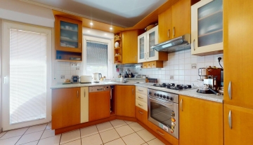 Sladkovicova-ulica-Ivanka-pri-Dunaji-4-izbovy-RD-07302026_171925.jpg